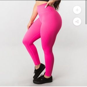 BuffBunny Allure Laser Leggings